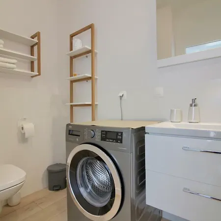 Aparthotel In - Podgorna